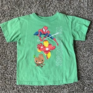 Boys size 7 marvel tee shirt